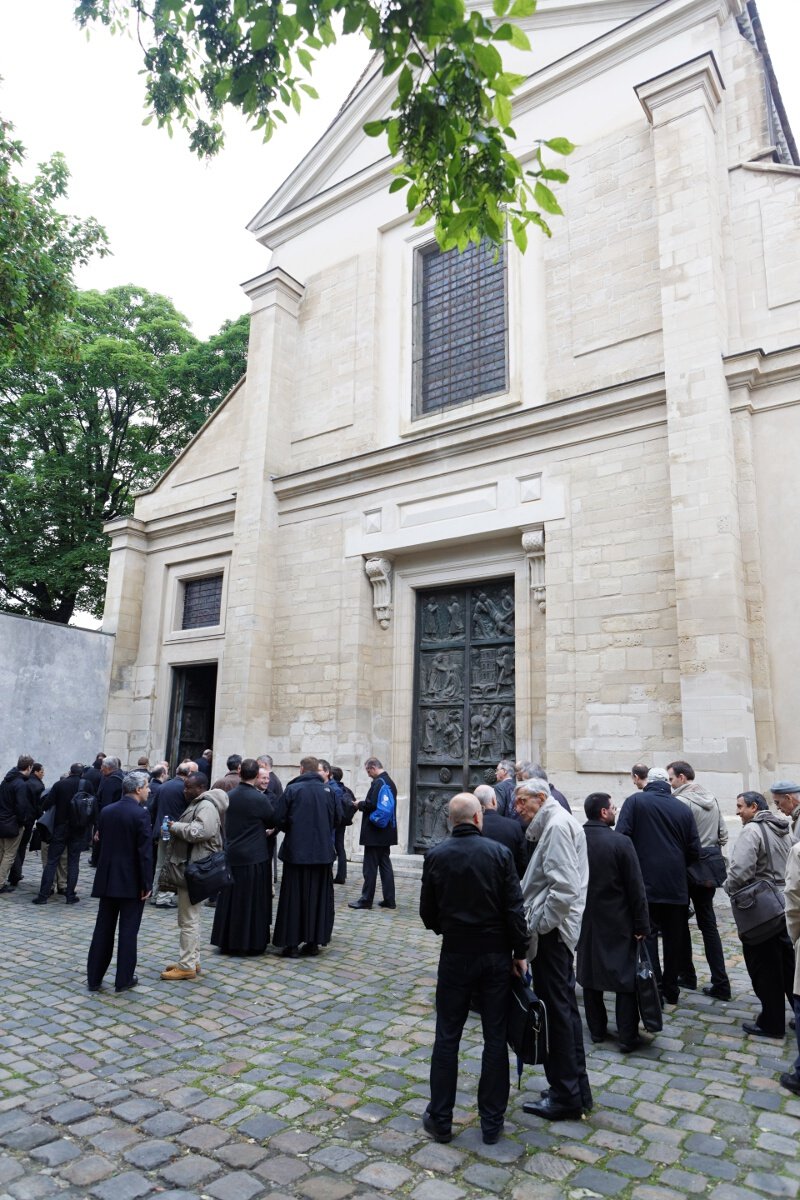 Le rassemblement des prêtres s'est poursuivi à Saint-Pierre de Montmartre. © Yannick Boschat / Diocèse de Paris.