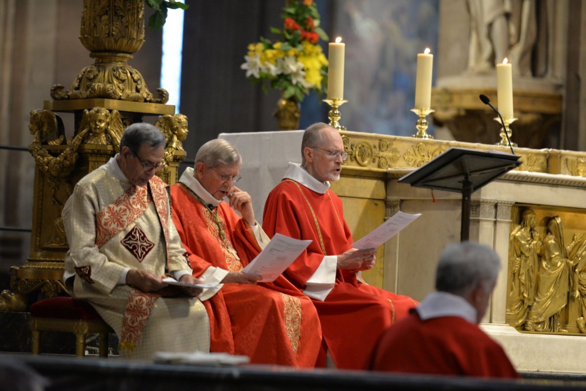 Confirmations d'adultes. © Marie-Christine Bertin / Diocèse de Paris.