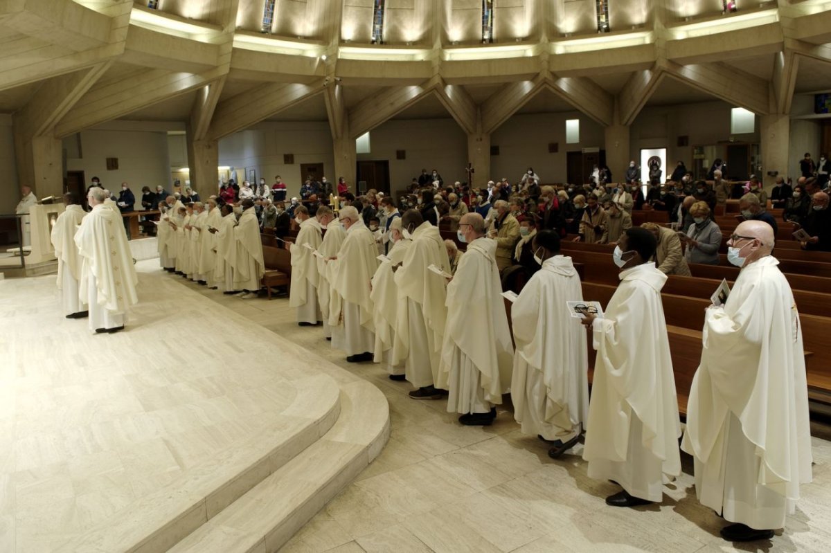 Messe pour le 150e anniversaire du martyre du père Henri Planchat. © Trung Hieu Do.