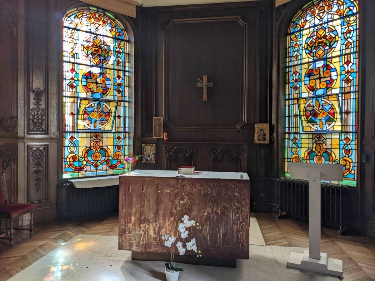 Chapelle privée de Jean-Marie Lustiger à Orléans. © MCB.