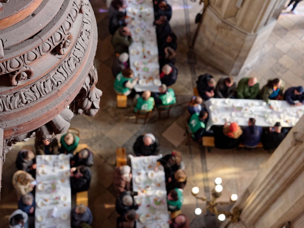 Rassemblement diocésain pour la 2e Journée Mondiale des Pauvres à Saint-Eustache. © Yannick Boschat / Diocèse de Paris.