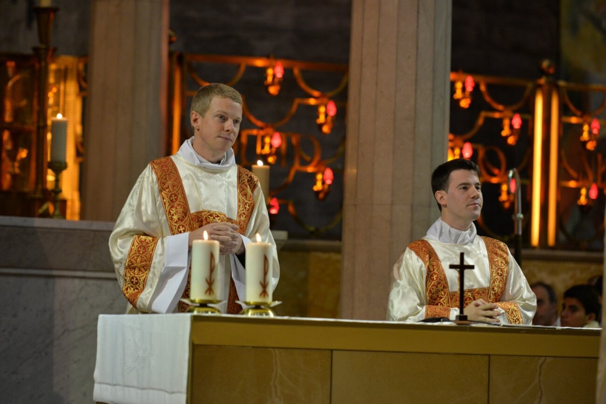 Ordinations diaconales en vue du sacerdoce 2019. Par Mgr Thibault Verny, évêque auxiliaire de Paris, le 8 septembre 2019 au Saint-Esprit. © Marie-Christine Bertin / Diocèse de Paris.