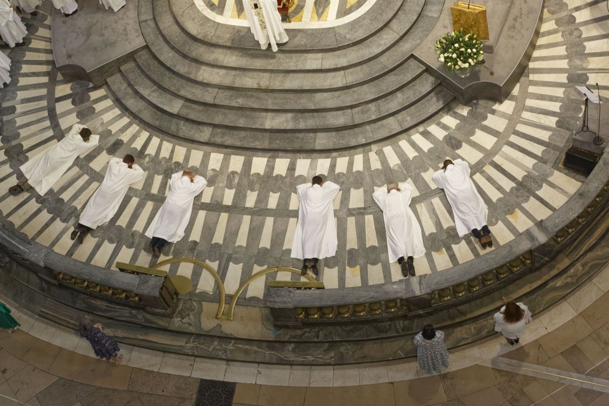 Ordinations des diacres permanents 2023. © Yannick Boschat / Diocèse de Paris.