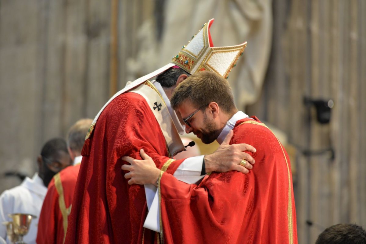 Ordinations sacerdotales 2021 à Saint-Sulpice. © Marie-Christine Bertin / Diocèse de Paris.