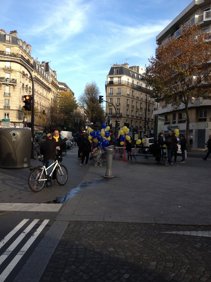 Mission ballons à Saint-Joseph des Épinettes (17e). © Pierre-Louis Lensel / Diocèse de Paris.