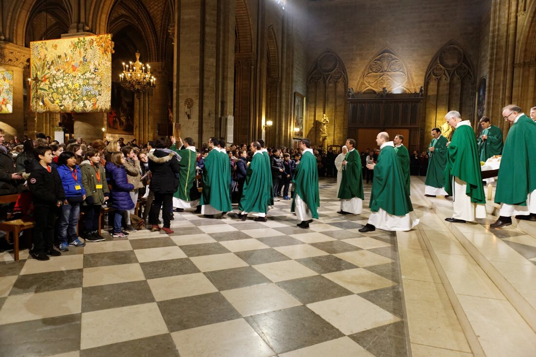 Procession de sortie. © Yannick Boschat / Diocèse de Paris.