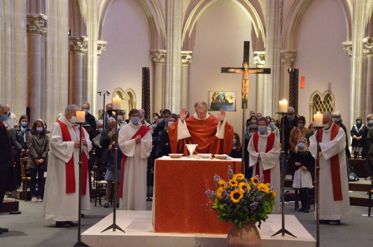 Hommage aux jésuites martyrs de la Commune de Paris en l'église (…). © Michel Pourny / Diocèse de Paris.