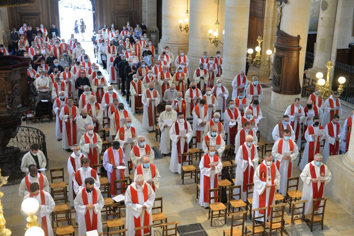 Rassemblement des prêtres de Paris en septembre 2020. © Marie-Christine Bertin / Diocèse de Paris.