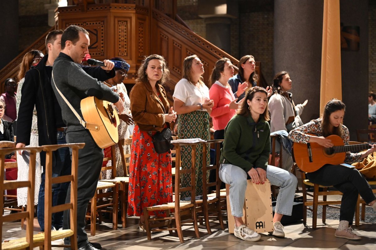 Messe à Saint-Michel (17e) à l'occasion du centenaire de l'église (…). © Marie-Christine Bertin / Diocèse de Paris.