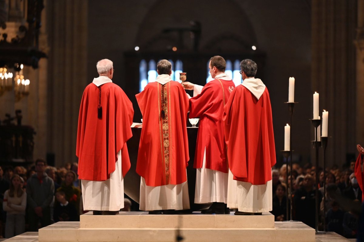 Rencontre des séminaristes d'Île-de-France 2025. Célébration de la messe. © Marie-Christine Bertin / Diocèse de Paris.