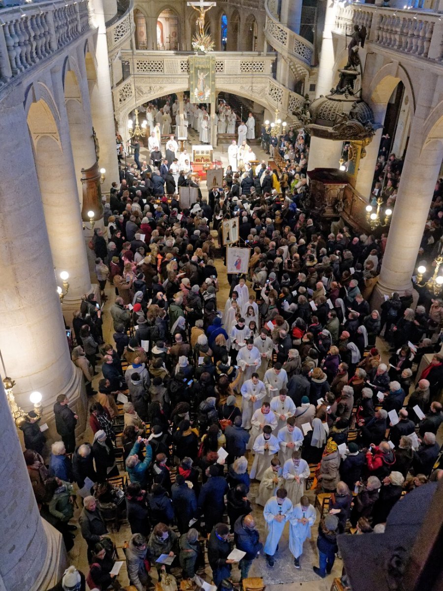 Ouverture de l'année diocésaine des 1600 ans de sainte Geneviève. © Yannick Boschat / Diocèse de Paris.