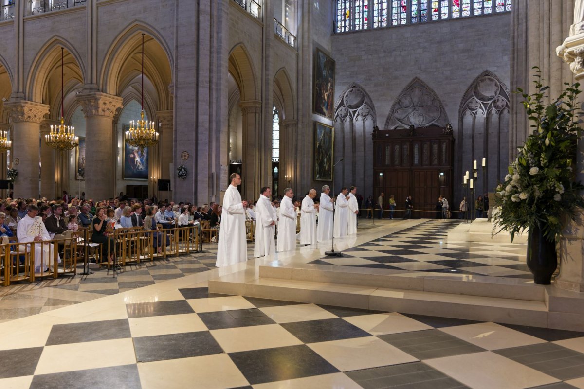 Ordinations des diacres permanents 2026. © Yannick Boschat / Diocèse de Paris.