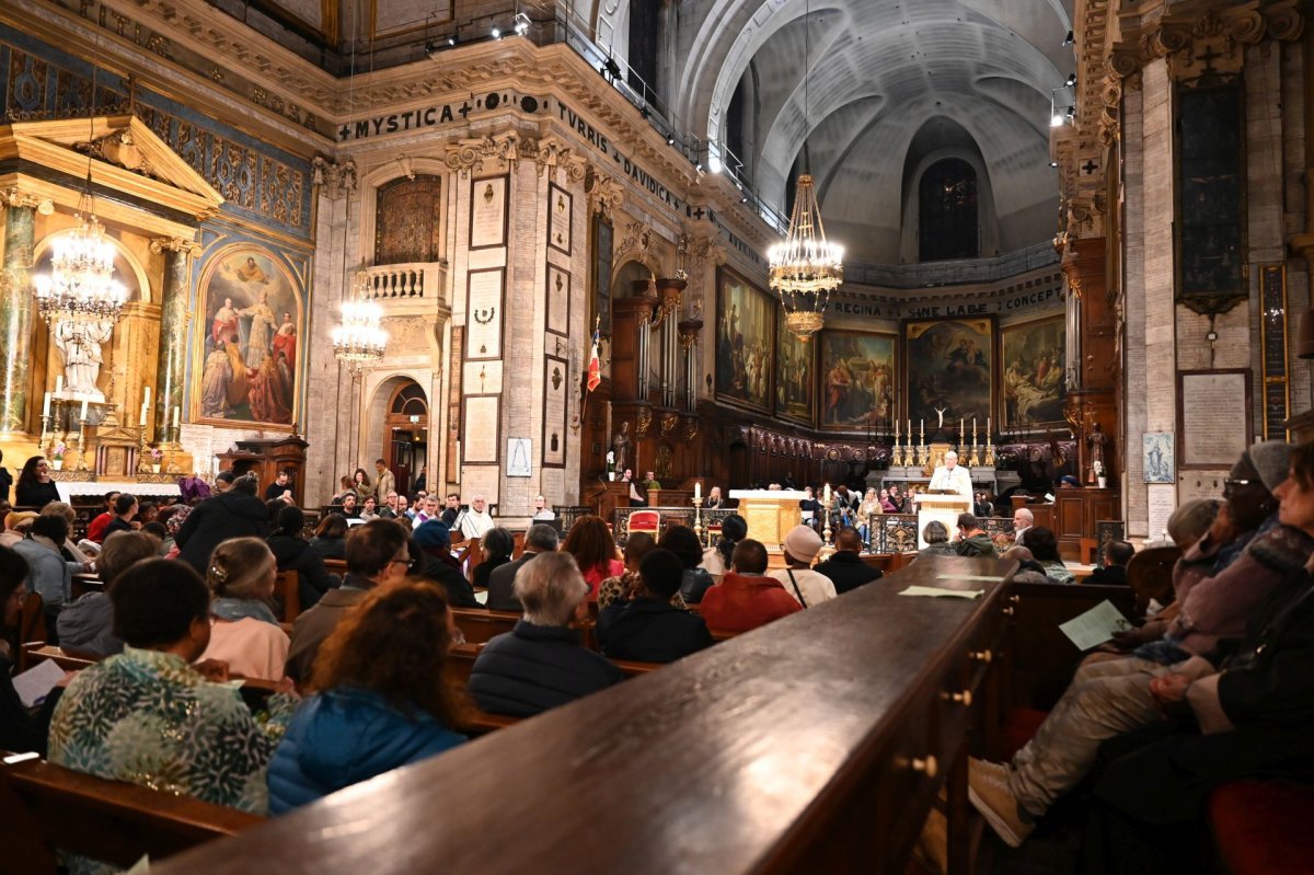Veillée de l'espérance à la basilique Notre-Dame des Victoires. © Marie-Christine Bertin / Diocèse de Paris.