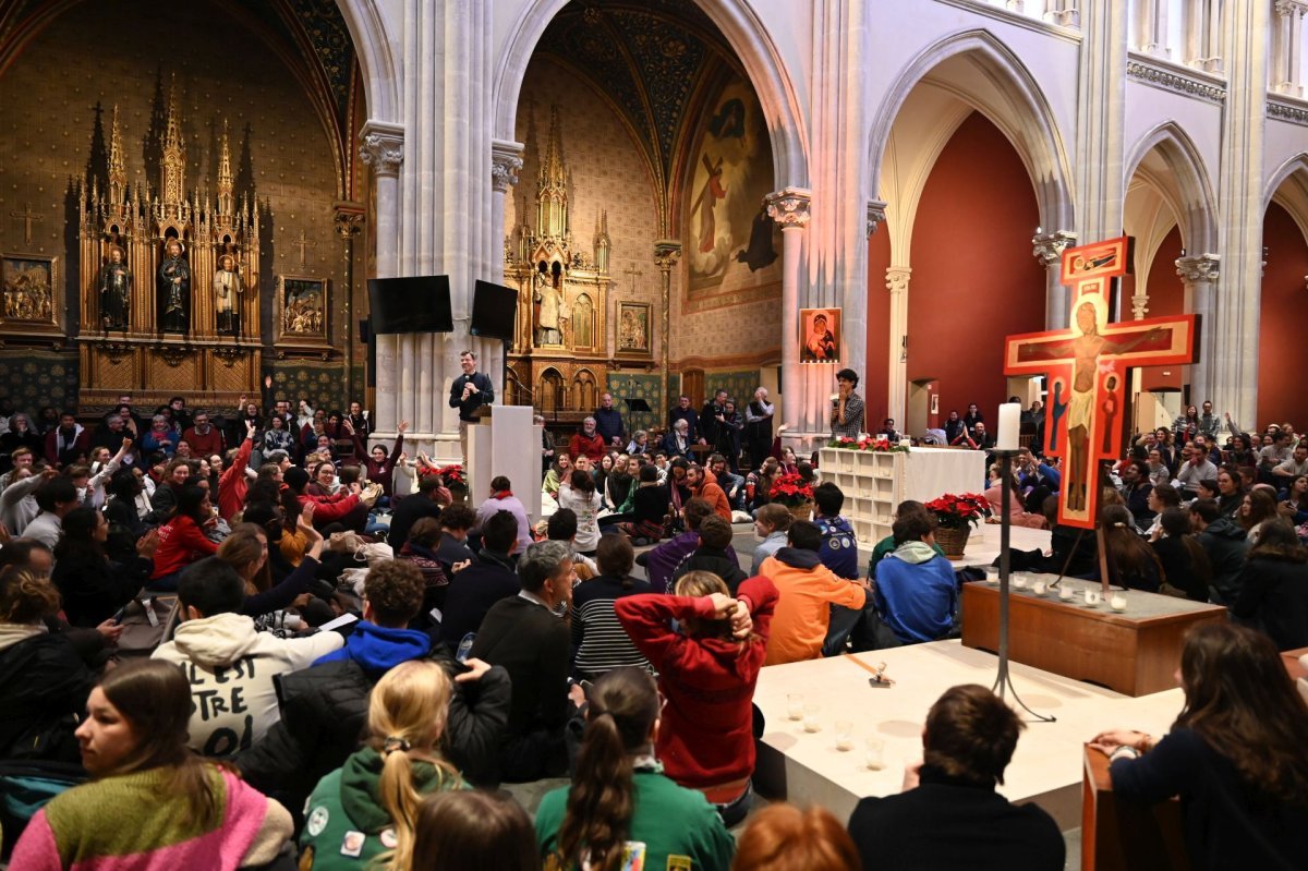 Rencontre des Français à Saint-Ignace. © Marie-Christine Bertin / Diocèse de Paris.