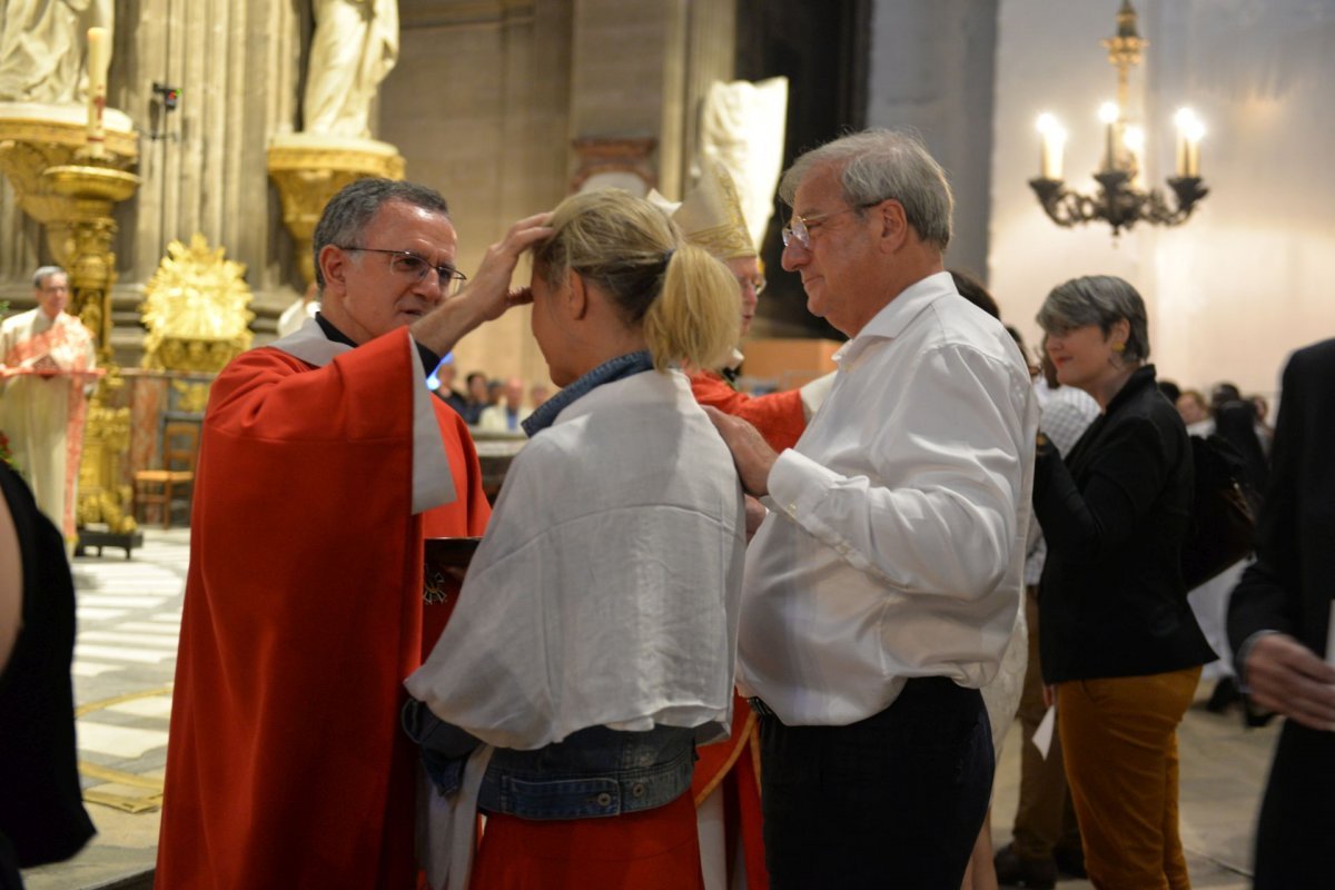 Confirmations d'adultes. © Marie-Christine Bertin / Diocèse de Paris.