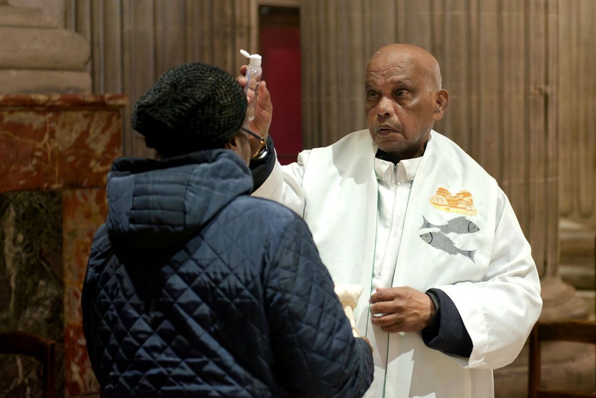 Veillée de prière annuelle à Notre Dame de la Santé. © Trung Hieu Do / Diocèse de Paris.