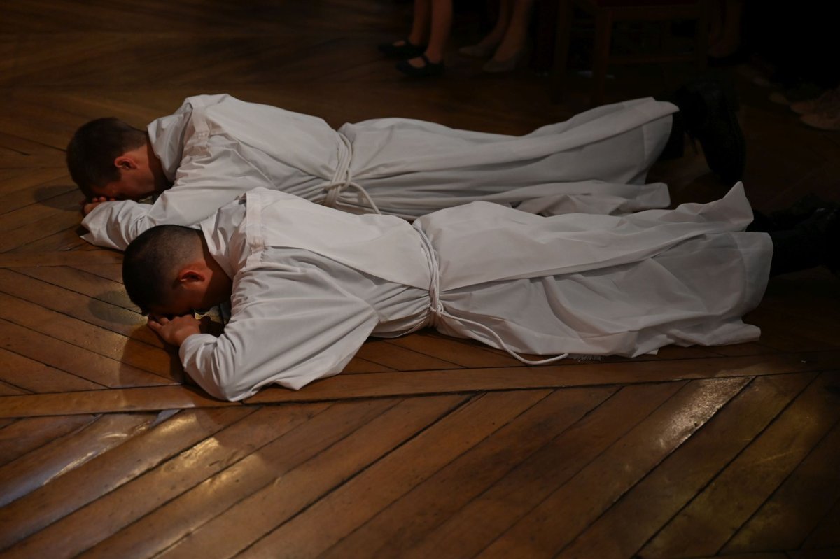 Ordinations diaconales en vue du sacerdoce 2024 du 5 octobre 2024. © Marie-Christine Bertin / Diocèse de Paris.