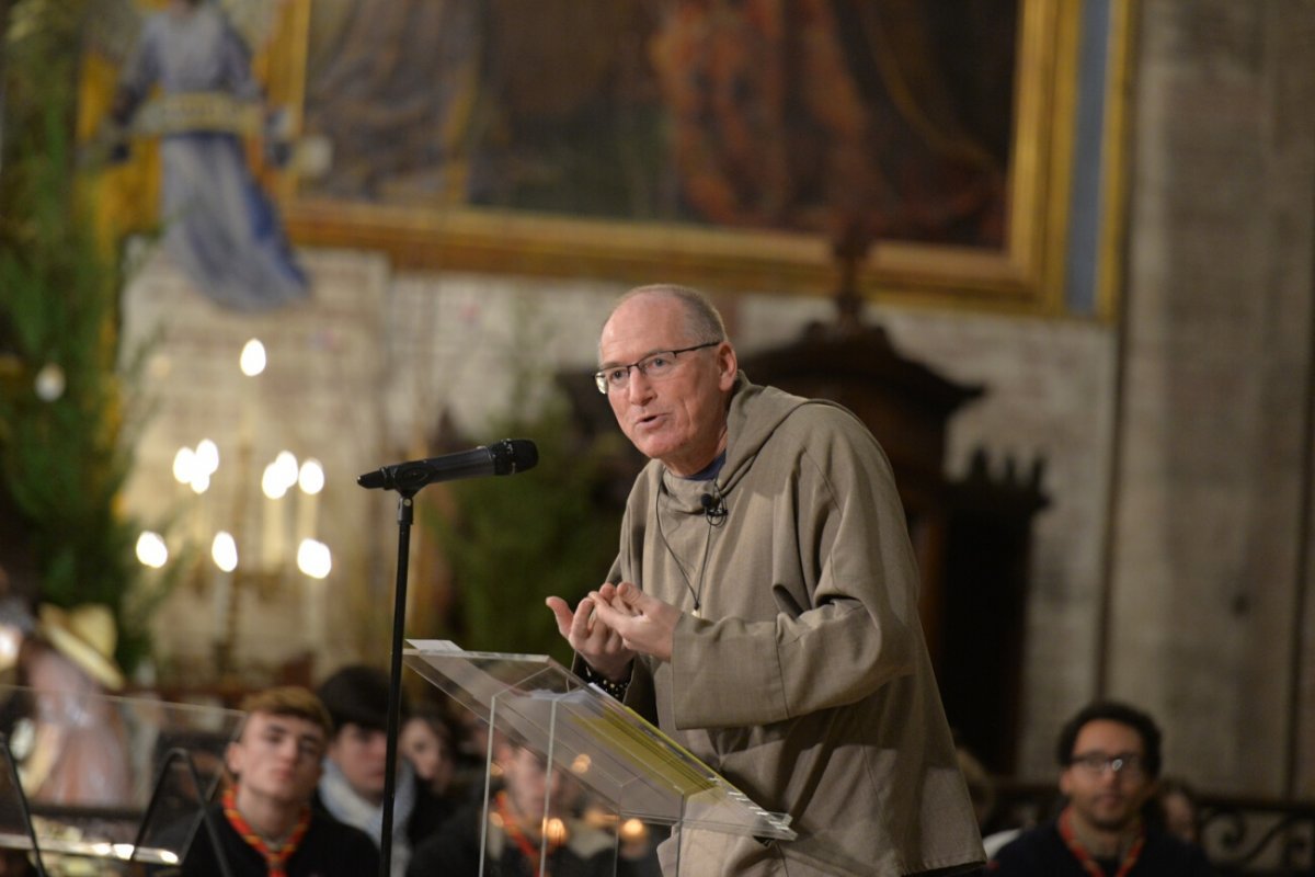 Conférence du père Nicolas Buttet à Notre-Dame des Victoires. © Marie-Christine Bertin / Diocèse de Paris.