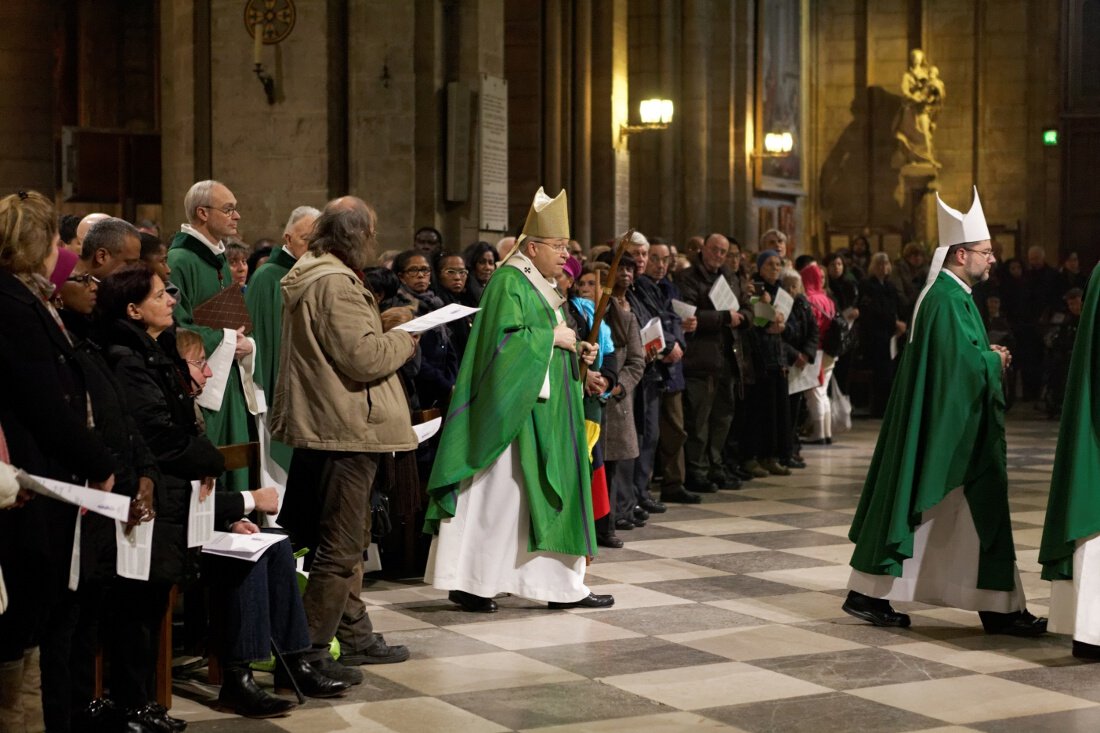 Procession d'entrée. © Yannick Boschat / Diocèse de Paris.