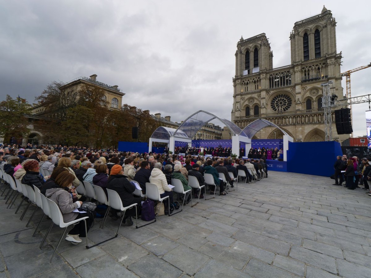 Cérémonie conclusive de la Rencontre internationale pour la paix. © Yannick Boschat / Diocèse de Paris.