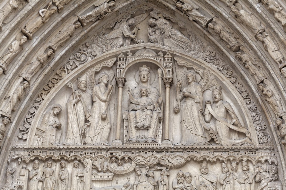 Portail de Notre-Dame de Paris. © Yannick Boschat.