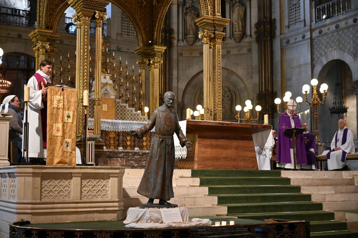 Appel décisif des jeunes catéchumènes 2026. © Marie-Christine Bertin / Diocèse de Paris.