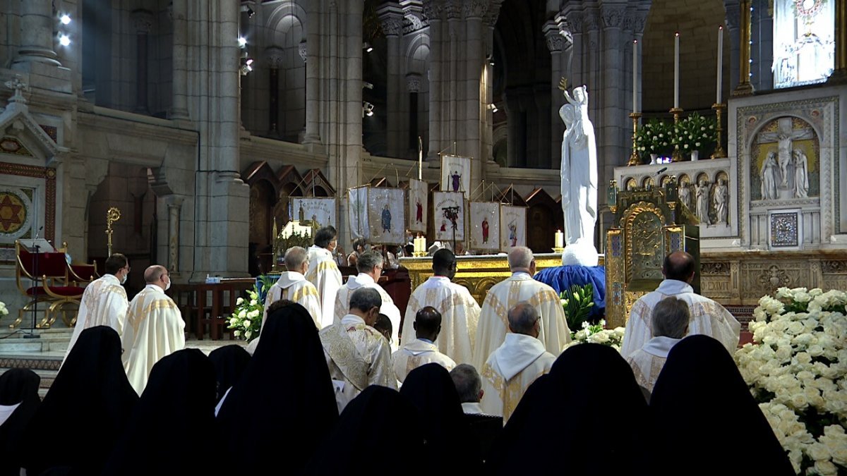 Messe de l'Assomption au Sacré-Cœur de Montmartre. © M de Marie.