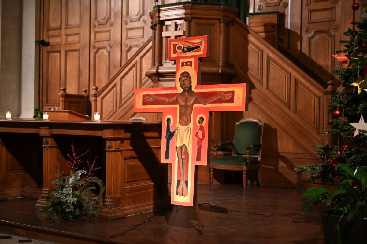Prière du soir au Temple de Pentemont. © Marie-Christine Bertin / Diocèse de Paris.