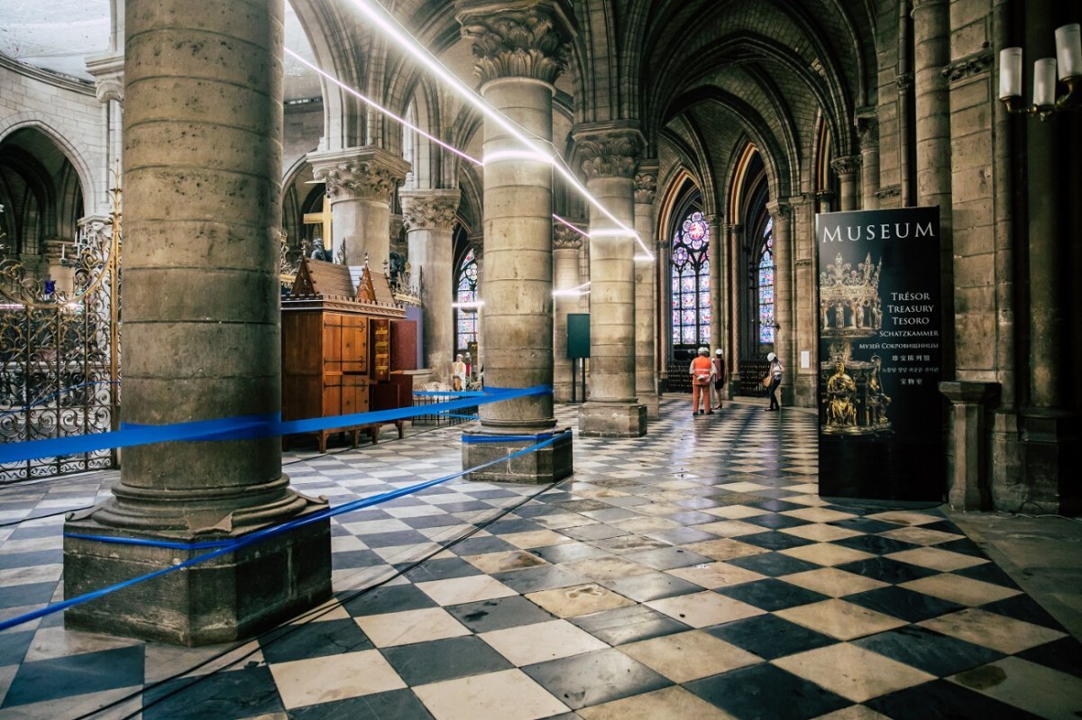 Notre-Dame de Paris, 2 mois après. © Guillaume Poli / CIRIC.