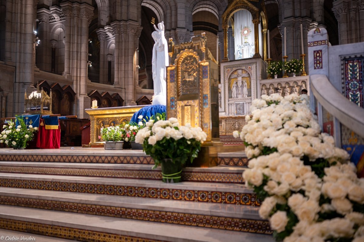 Consécration de la ville de Paris, aux Cœurs unis de Jésus et de Marie. © Cédric Vendeix.