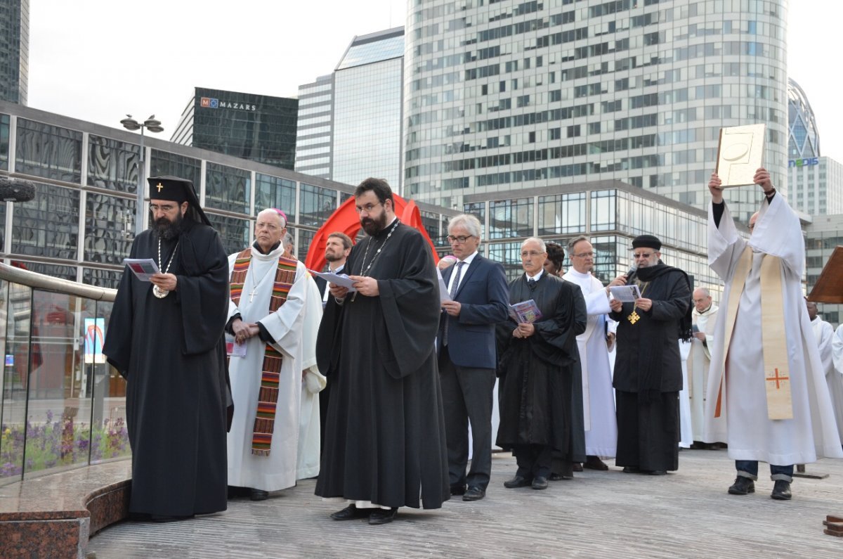 Rassemblement “Pâques 2017” à La Défense. © Michel Pourny.