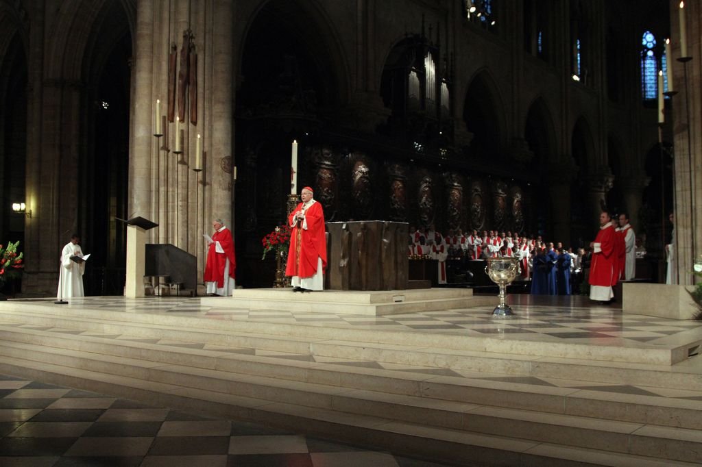 Confirmations d'adultes à Notre-Dame de Paris. Photo Yannick Boschat 