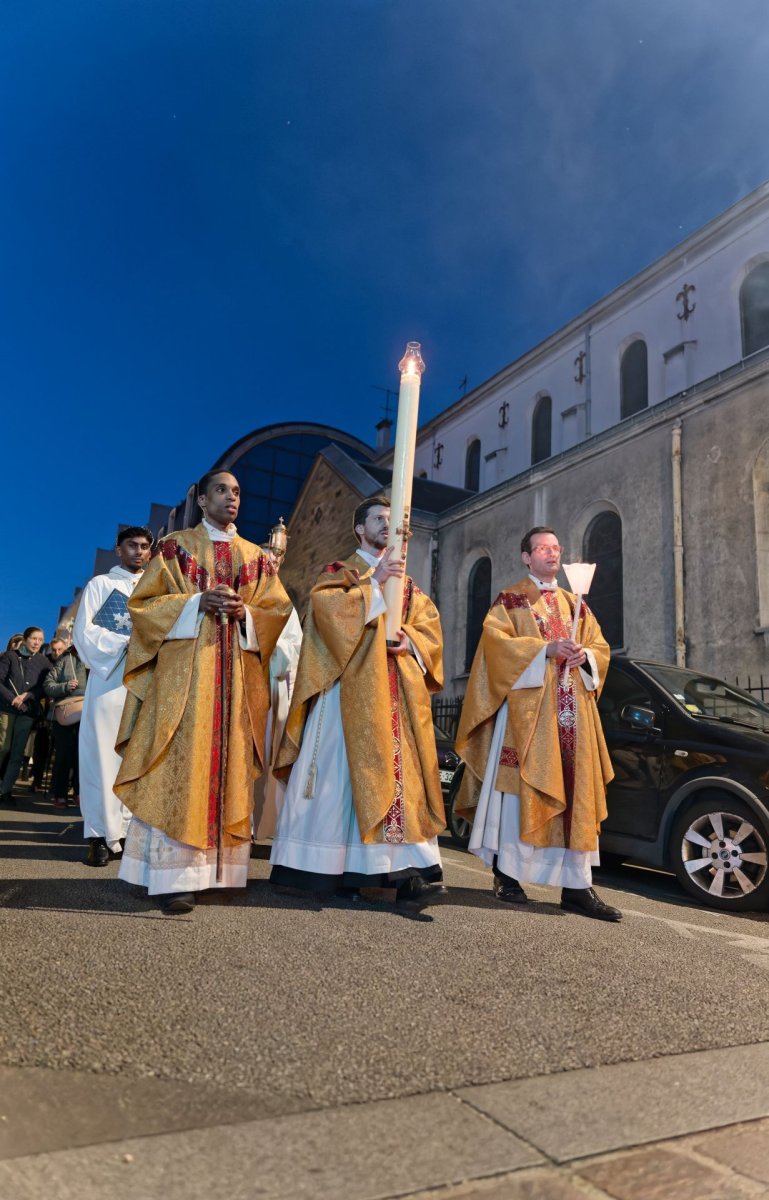 Vigile pascale 2026 à l'Immaculée-Conception (12e). © Yannick Boschat / Diocèse de Paris.