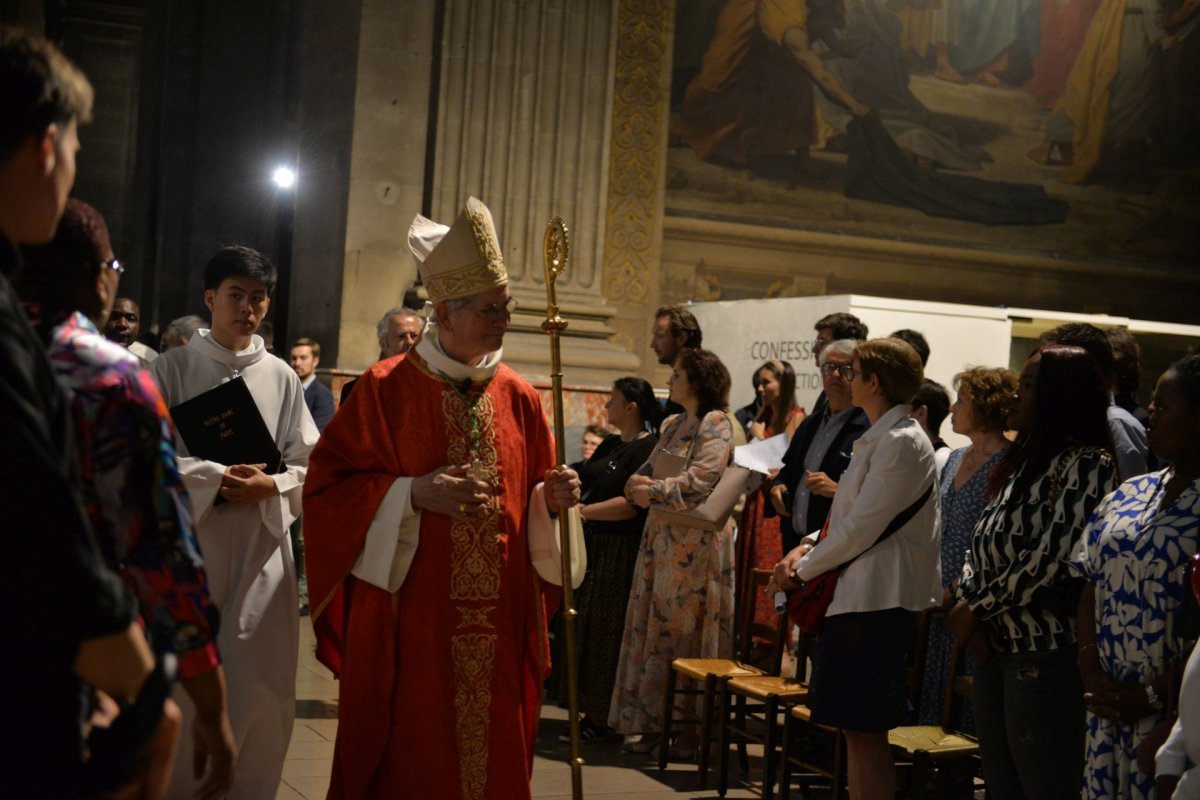 Confirmations d'adultes. © Marie-Christine Bertin / Diocèse de Paris.