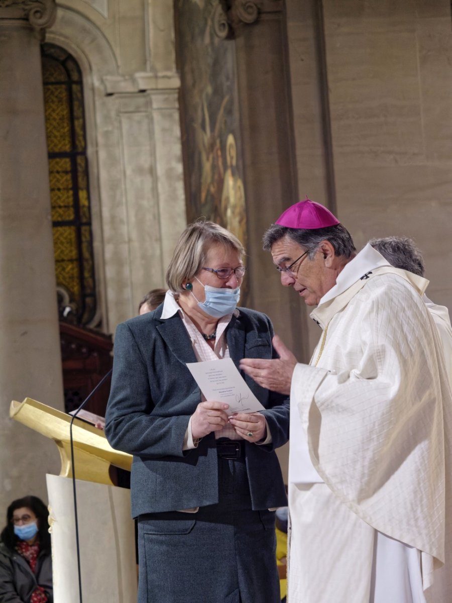 Envoi des baptisés en mission diocésaine. © Yannick Boschat / Diocèse de Paris.