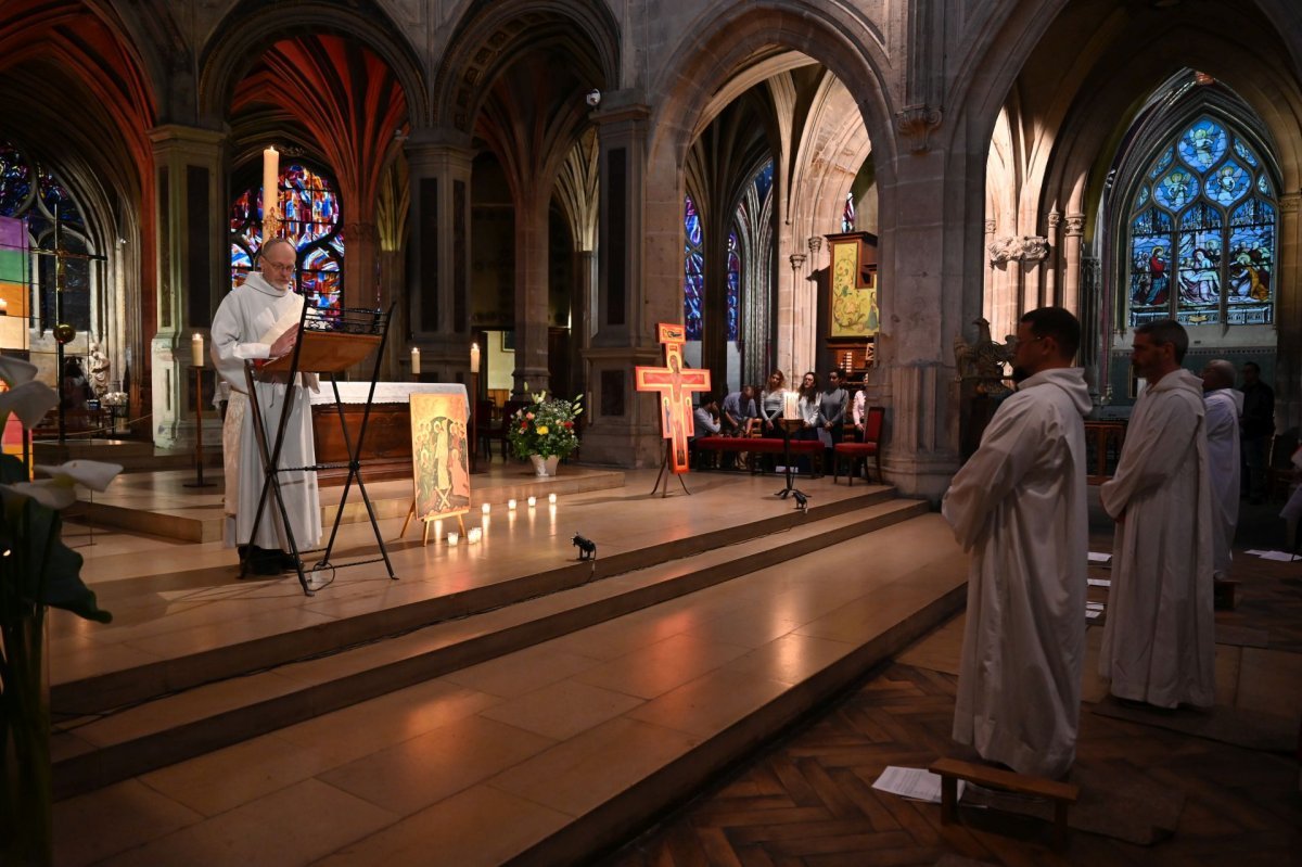 Catéchèse sur le sacrement de confirmation. Lundi 12 mai 2025. © Marie-Christine Bertin / Diocèse de Paris.