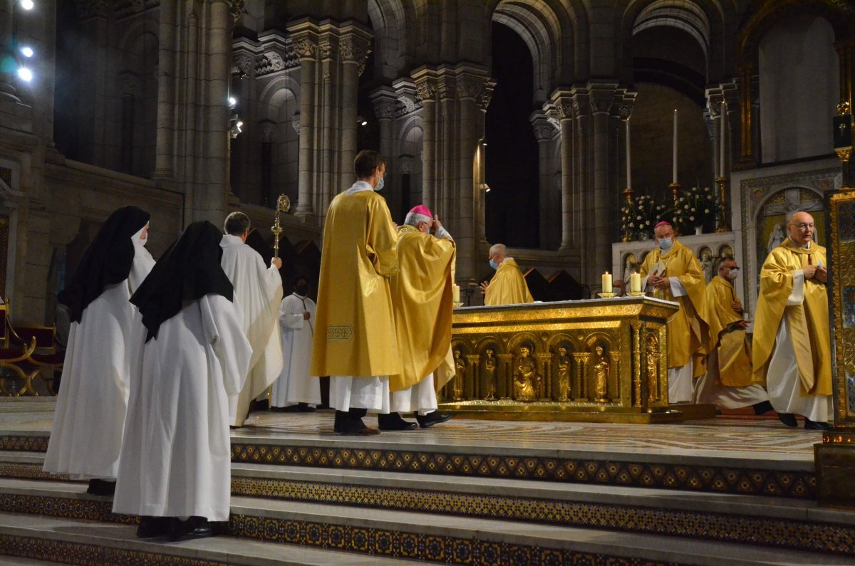 Messe pour le 101e anniversaire de la dédicace de la basilique du Sacré-Cœur (…). © Michel Pourny / Diocèse de Paris.