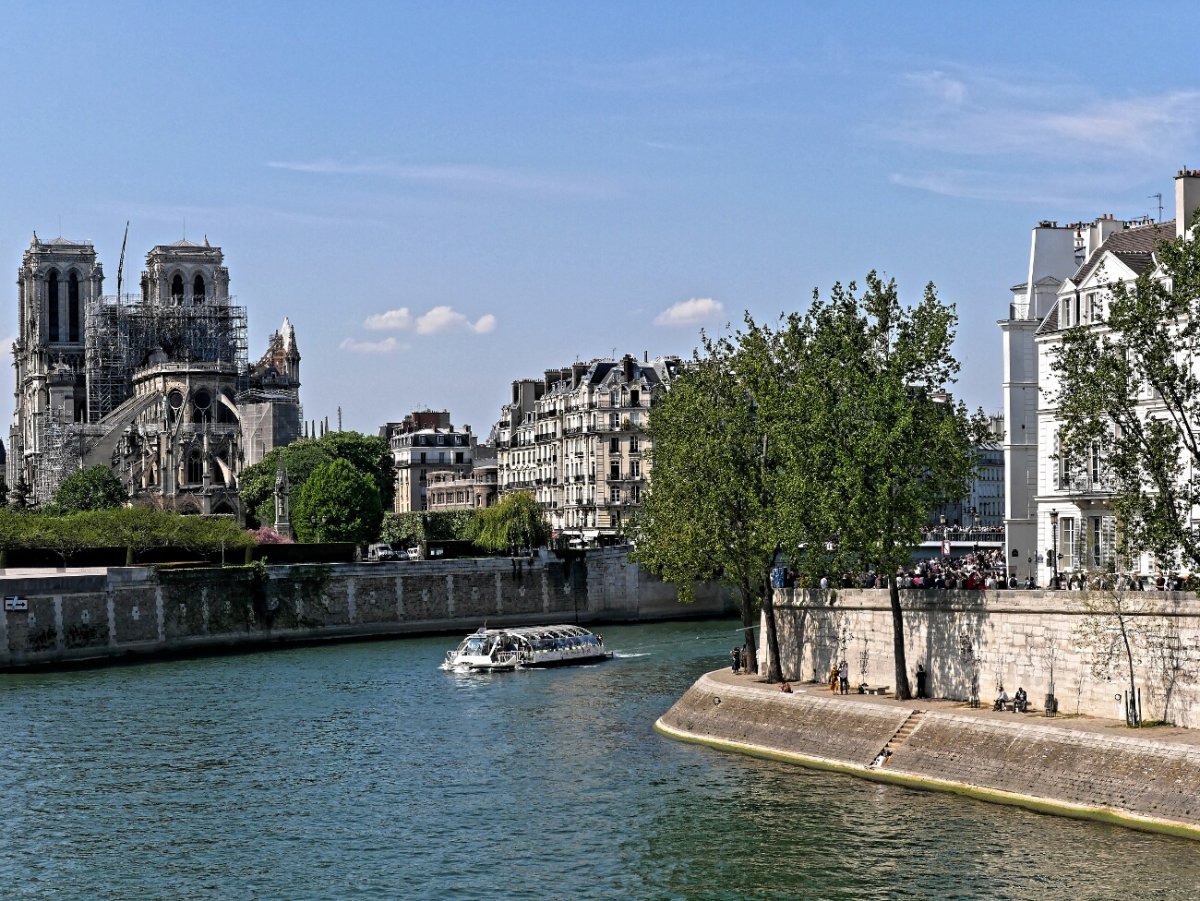 Chemin de croix de Notre-Dame de Paris. © Dominique Boschat / Diocèse de Paris.