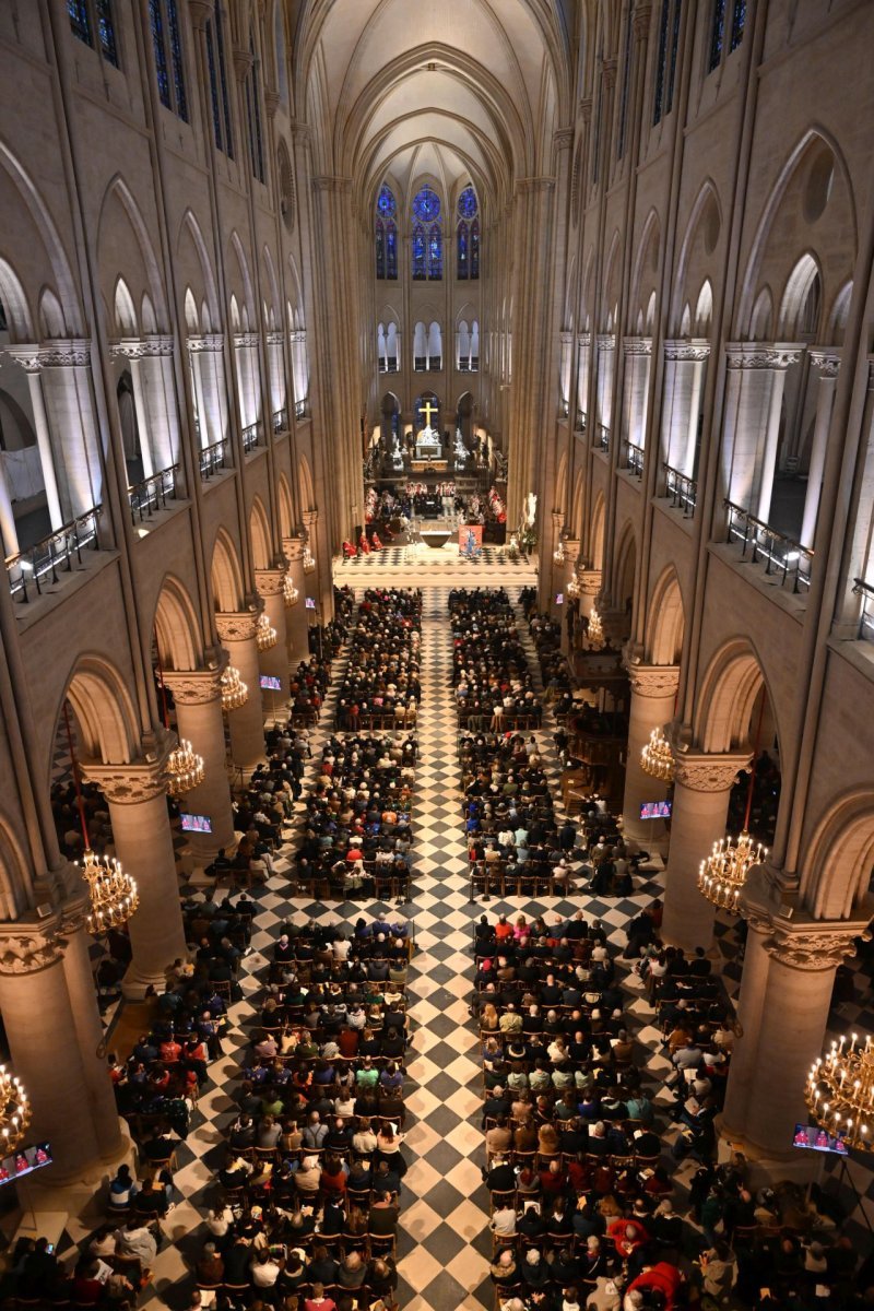 Messe de béatification de Raymond Cayré, Gérard-Martin Cendrier, Roger (…). © Jean-Baptiste Delerue / Diocèse de Paris.