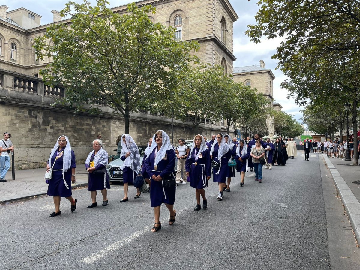 Procession de la Fête de l'Assomption 2023. © Aurélien Pasquet / Cathédrale Notre-Dame de Paris.