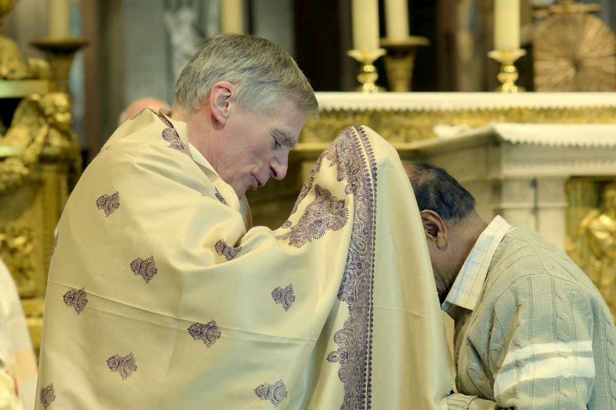 Veillée de prière annuelle à Notre Dame de la Santé. © Trung Hieu Do / Diocèse de Paris.