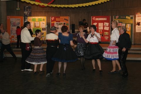 Soirée dansante à St Marcel. 