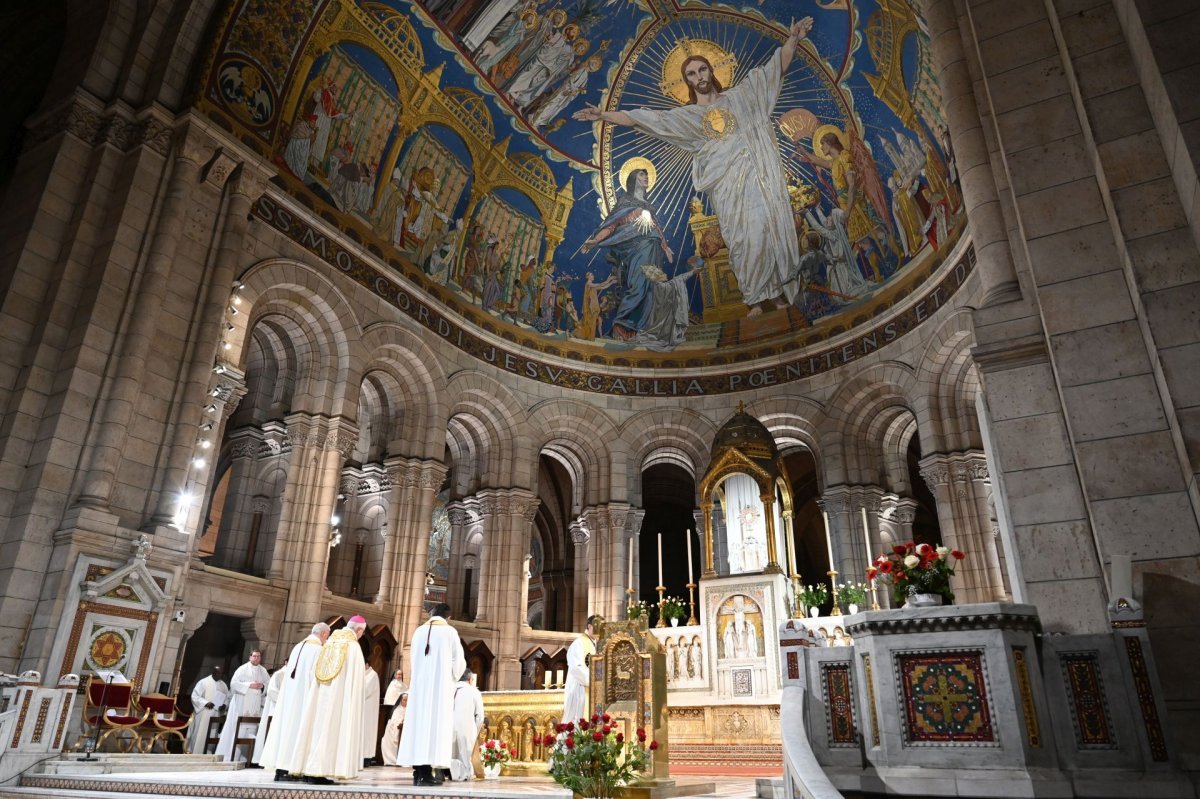 Vigiles de la fête du Christ-Roi au Sacré-Cœur de Montmartre. © Marie-Christine Bertin / Diocèse de Paris.