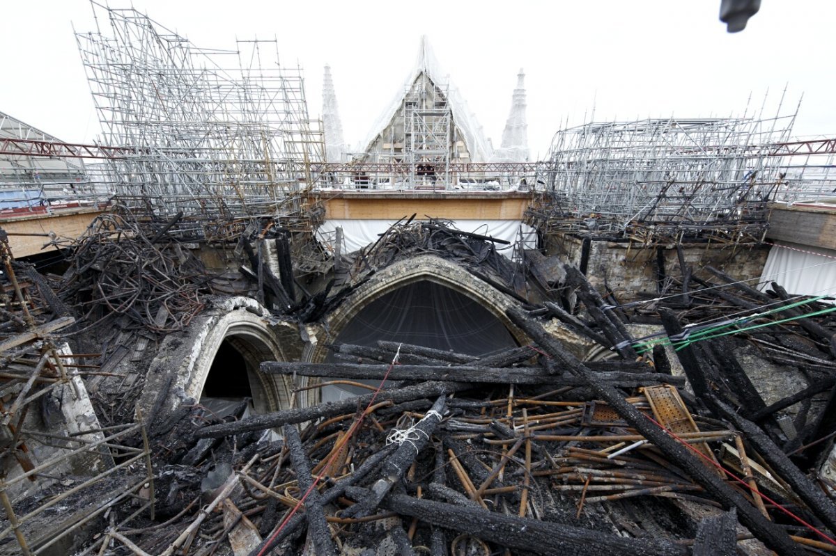 La croisée du transept débarrassée de son échafaudage. 13 novembre 2020 © David Bordes.