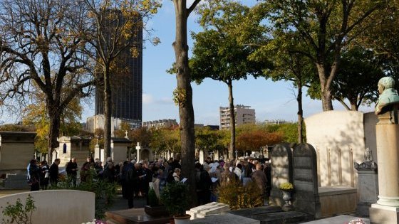 Prière pour les prêtres défunts au cimetière Montparnasse 2017