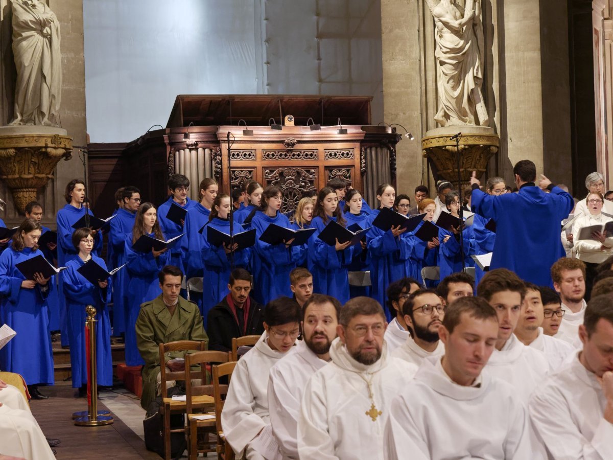 Ordination épiscopale de Mgr Emmanuel Tois. © Yannick Boschat / Diocèse de Paris.