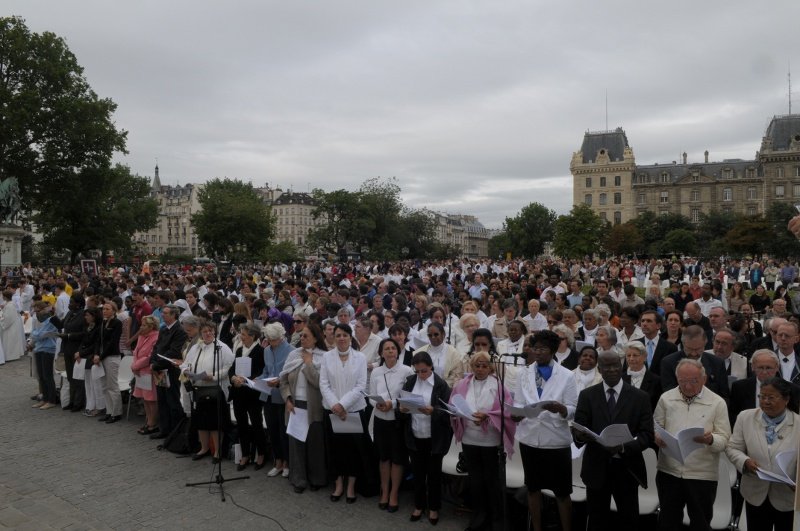 Plusieurs milliers de personnes sont présentes. © Trung Hieu Do.