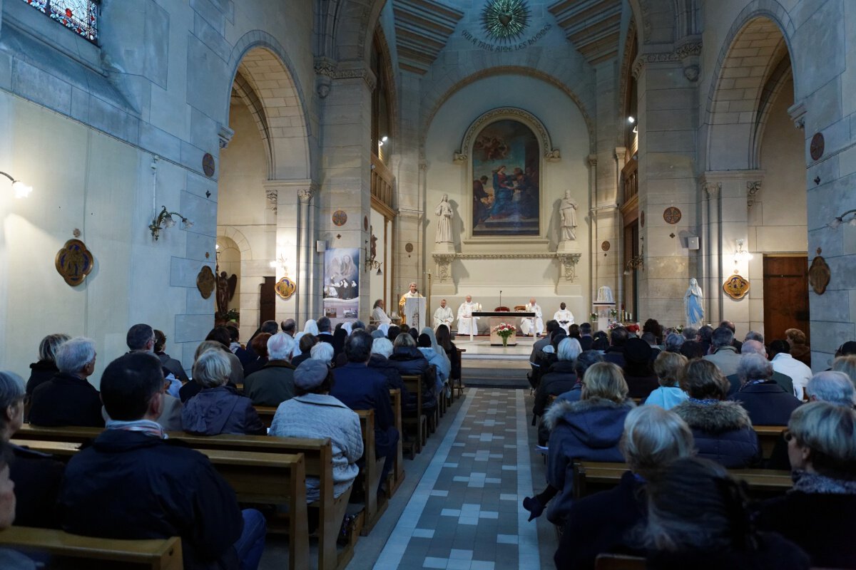 Messe à la chapelle de la Visitation. © Yannick Boschat / Diocèse de Paris.