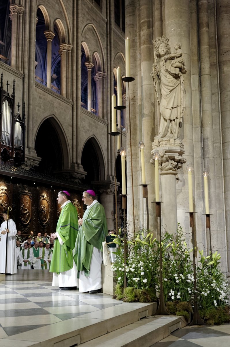 Messe d'action de grâce pour les ministères de Mgr Jérôme Beau et de (…). © Trung Hieu Do / Diocèse de Paris.