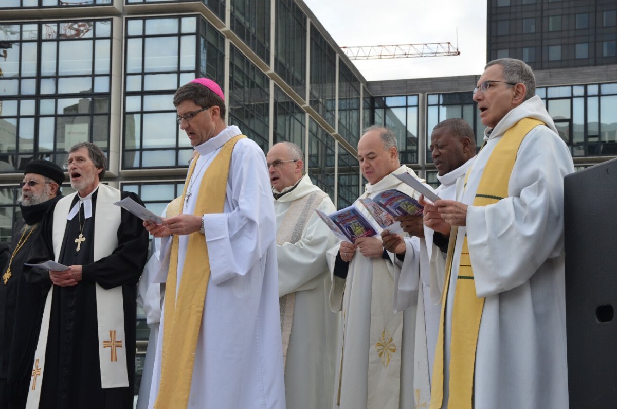 Rassemblement “Pâques 2017” à La Défense. © Michel Pourny.